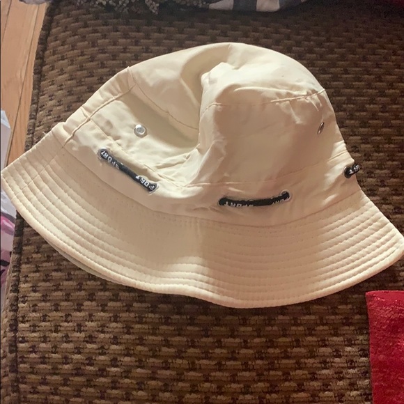 Hat - Picture 2 of 2